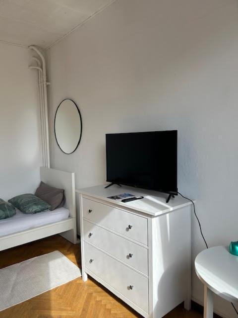 Stylish Apartment In The Heart Of Hamburg-Harburg Exteriör bild